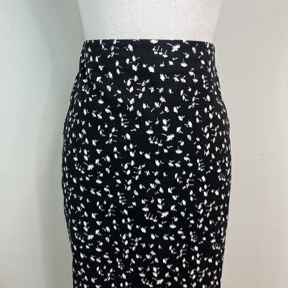 J. Crew Skirt sz 6 Petite Black White Floral Straight Pencil Knee Church Casual - Picture 3 of 8